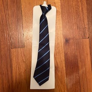 Youth tie never worn